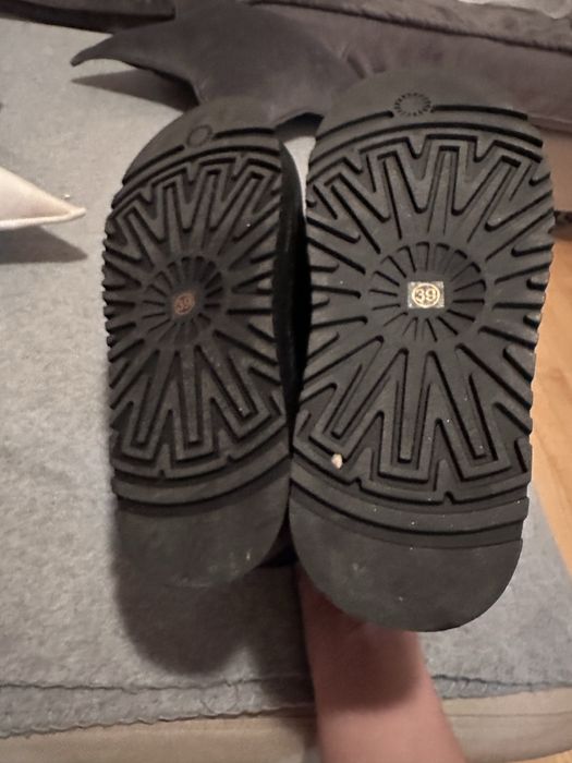 Женские лоферы Miu Miu из натурального меха