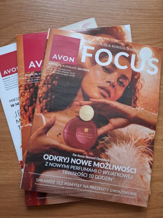 Katalog Avon Październik oraz gazetka Focus