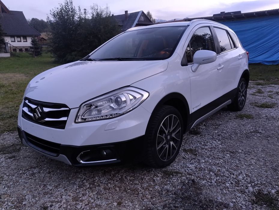 Suzuki S-Cross