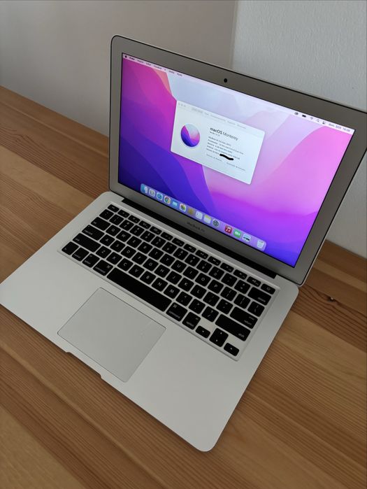 Macbook Air 2017 8GB I5