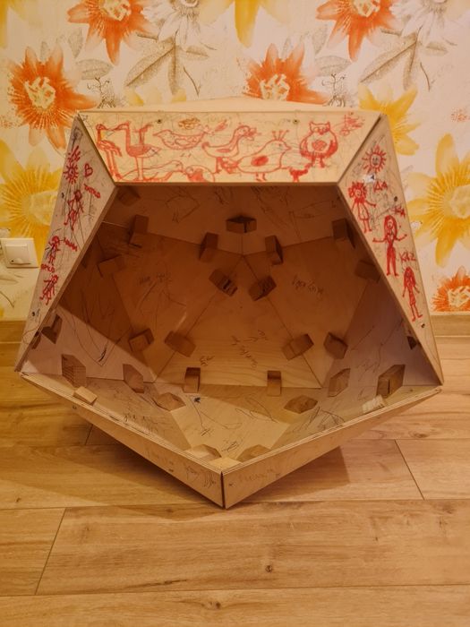 Будка - домик лежанка для котов и собак з натурального дерева