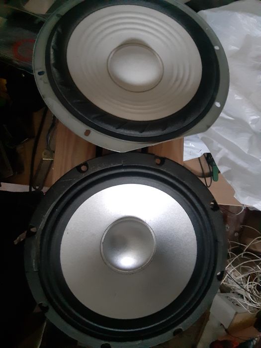 Glosnik Pioneer  niskotonowy 20 cm