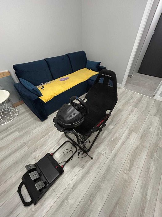 Fotel Playseat Challenge + THRUSTMASTER T300 RS GT