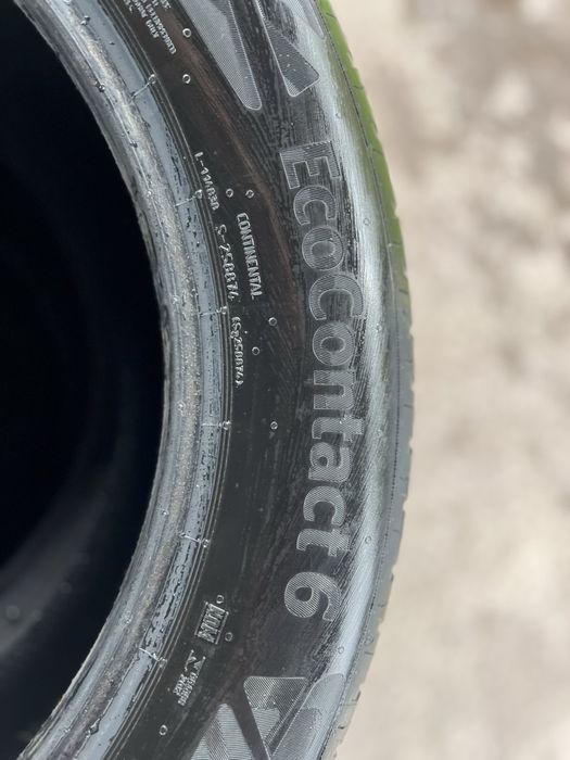 Шини 235/55 R18 Continental EcoContact 6
