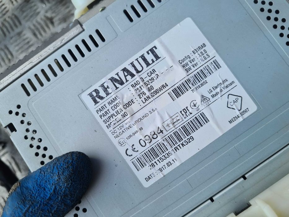 Renault Master III 2.3 radio nawigacja instalacja antena ramka radia