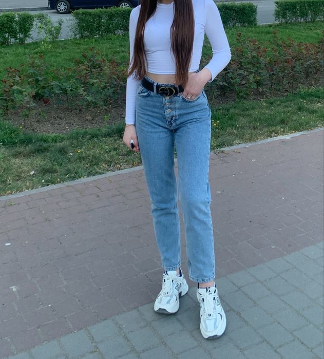 Стильні базові джинси