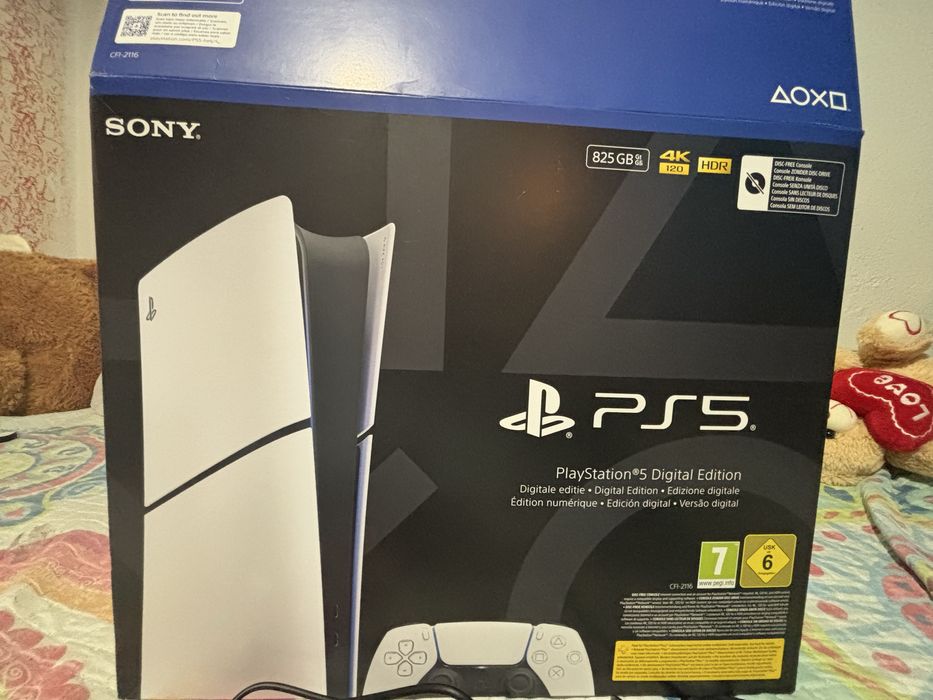 Vendo PS5 Nova sem 1 risco 1 hora de uso