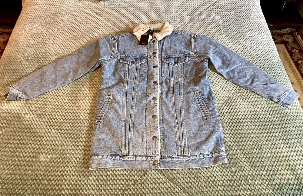 Casaco sherpa levi’s novo , XS
