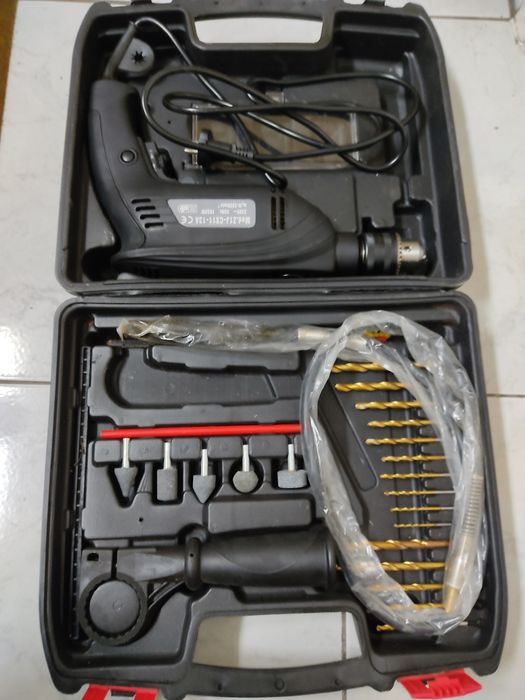 Wiertarka z wężem do slifowania