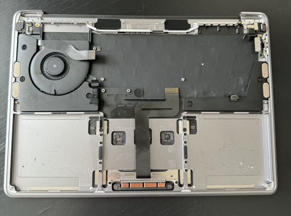 Palmrest topcase Macbook Pro A2159