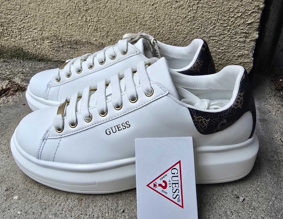 Buty damskie Sneakersy białe skórzane GUESS   R.35 GU23E