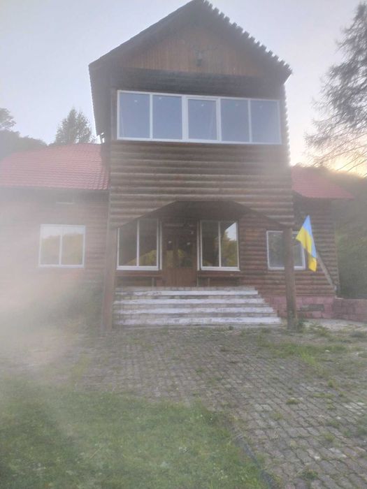 Нежитлова будівля 326,8 м2, Сукіль, вул. Франка 1Б