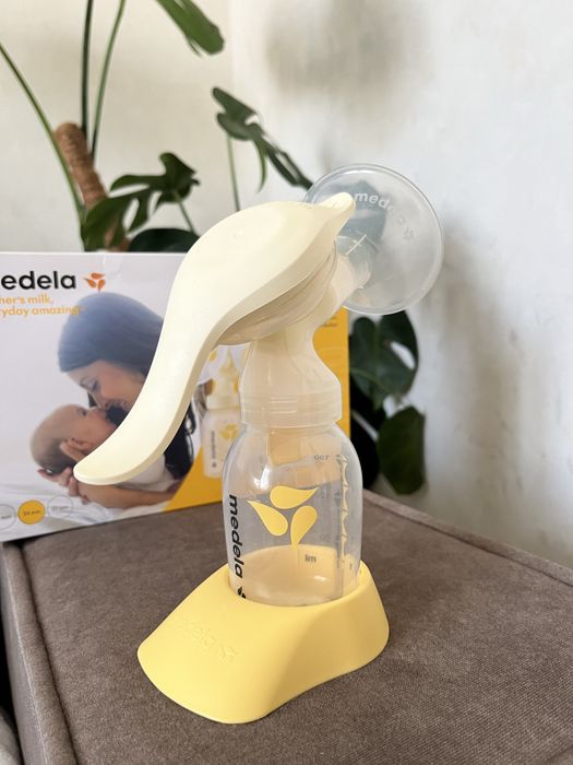 Набір для ідеального ГВ . Молоковідсмоктувач+пляшечка Medela