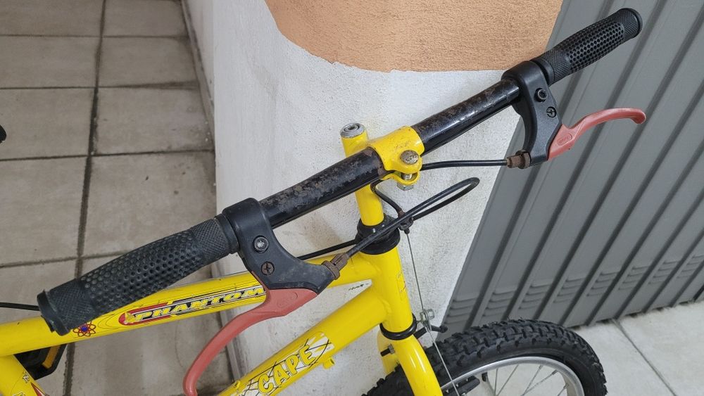 Bicicleta de criança para restauro