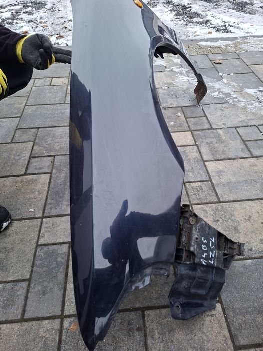 Audi a4 b5 95-99 blotnik przedni lewy granatowy lz5l