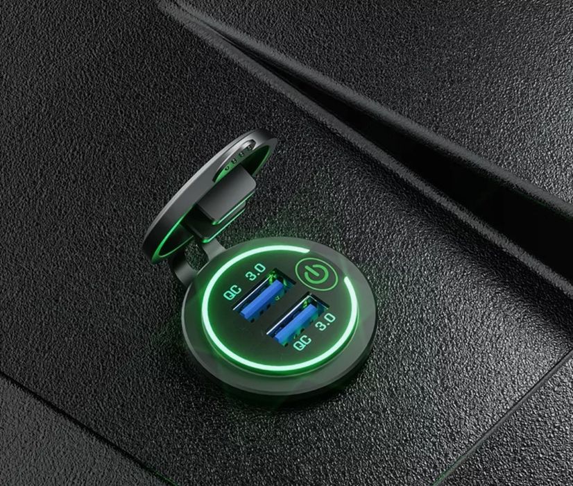 Встраиваемое зарядное устройство 2 x USB QC 3.0