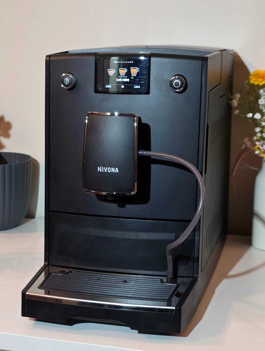Ekspres Nivona Caferomantica 756 , niski przebieg 3017 kaw, gwarancja
