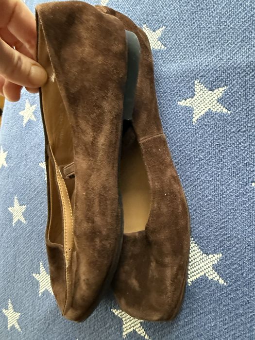Продам туфлі  фірмові замшеві