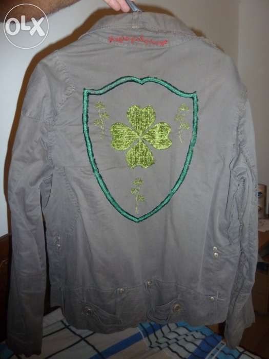 Casaco original da marca wearplay