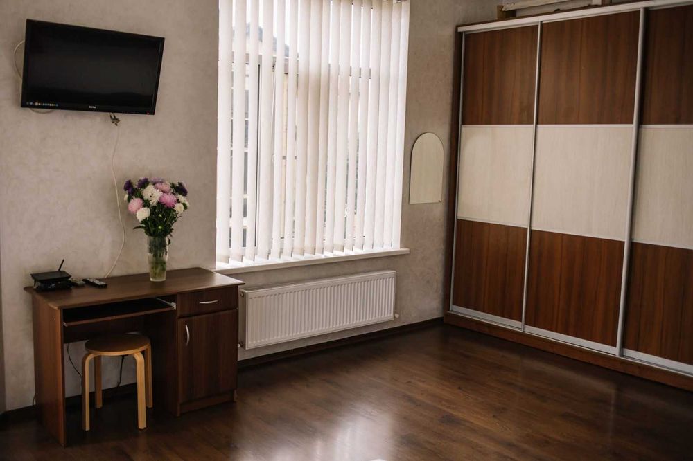 ЦЕНТР 1-кім квартира. вул Чорновола + Звітні документи