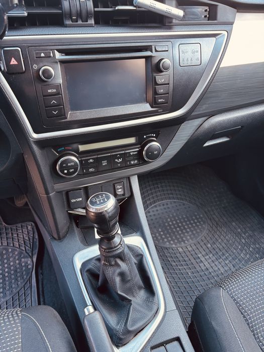 Toyota auris 1.4 D4D