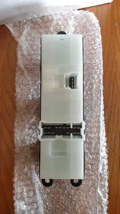 Interruptor vidros Nissan Qashqai j10