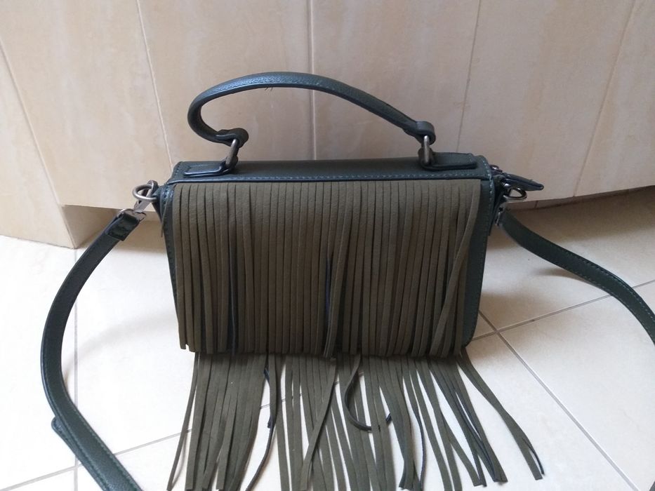 Torebka ciemna zieleń frędzle