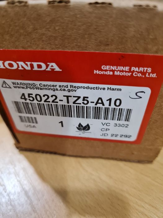 Оригинал. Колодки тормозные заднии. Acura MDX, TLX. наличие