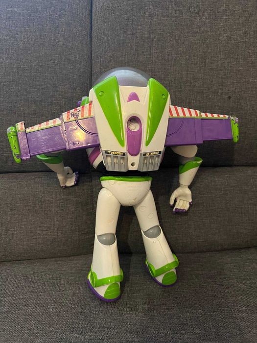 Интерактивная игрушка Disney Pixar Базз Лайтер История игрушек