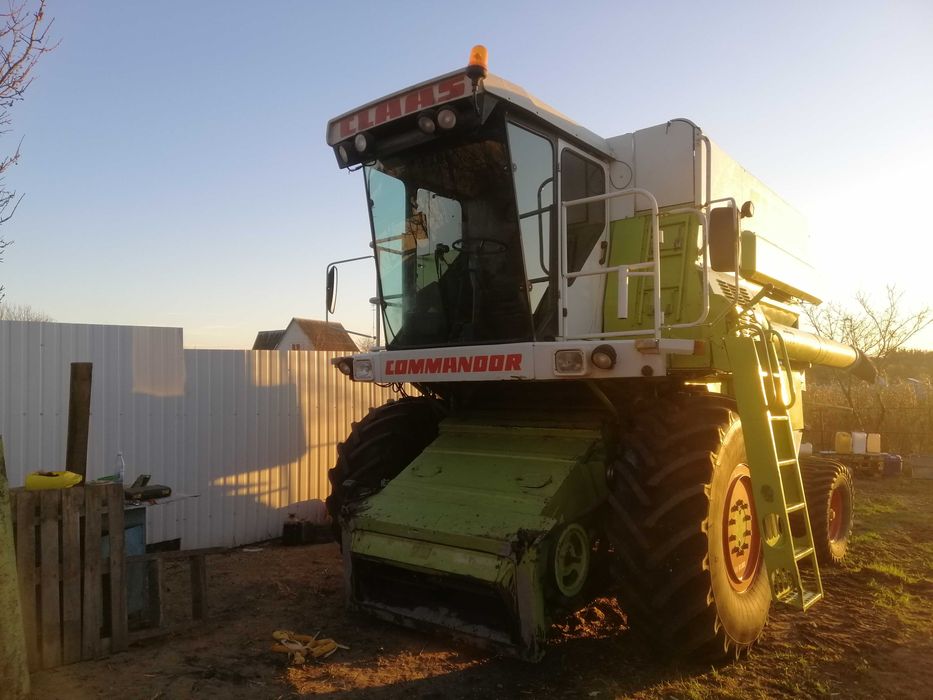 Продам  Claas COMMANDOR 228 CS 1994 року
