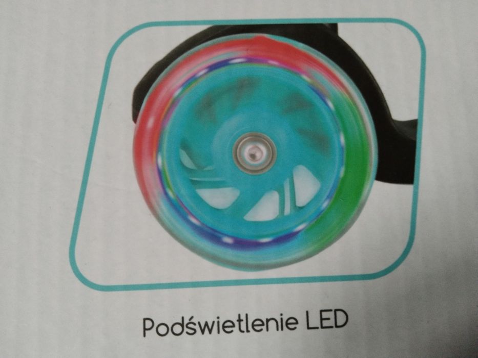 Hulajnoga dla dziecka  kõłka LED Nowa do 50 kg