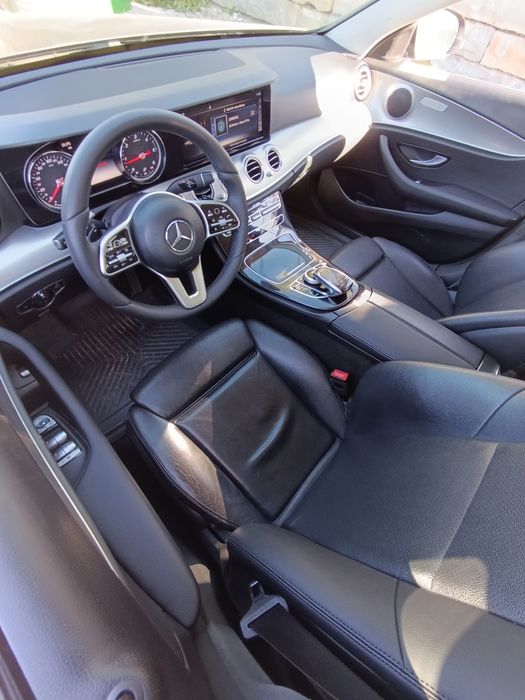 Mercedes E220d 2018 cx auto