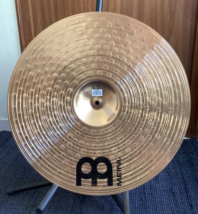 Prato de bateria. Meinl HCS Bronze 20" Heavy Ride