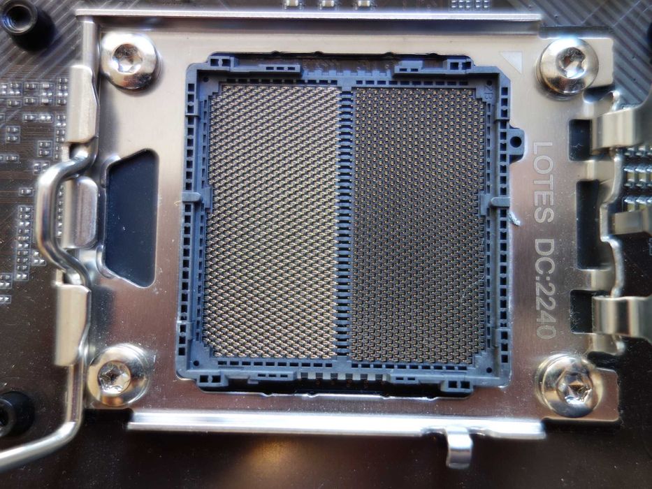 Płyta AM5 - A620M GAMING X - DDR5 - WiFi 6E - Ryzen 9 7 5