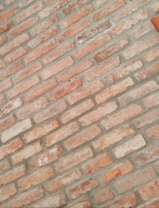Cegła rozbiórkowa pełna