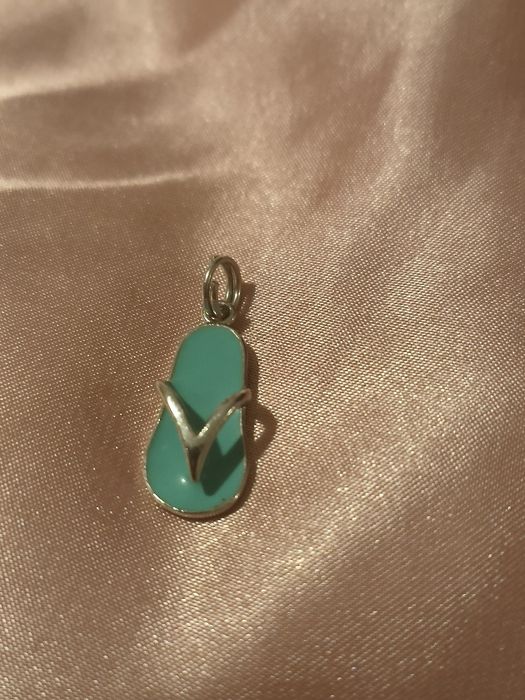 Pendente em prata chinelo