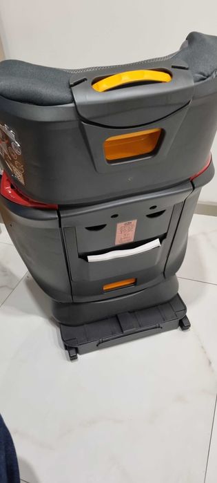 Cadeira auto chicco 1.35 xm a 1.50 cm