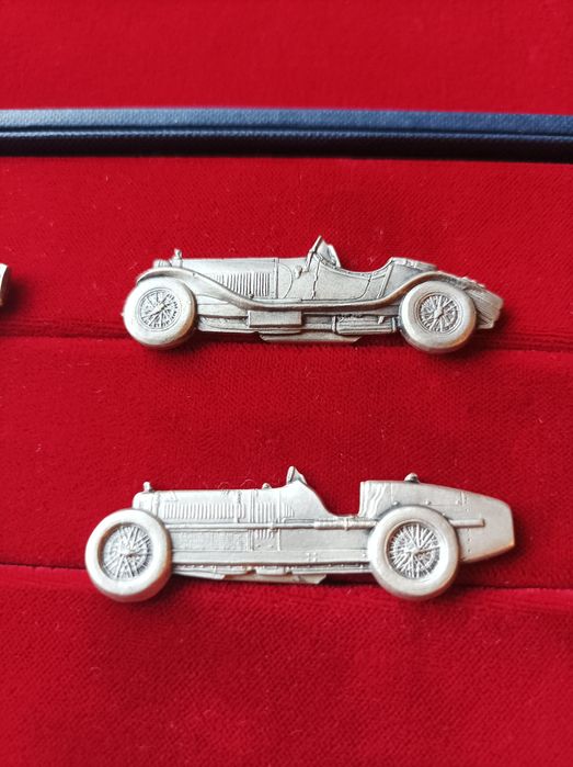 Modele Alfa Romeo srebro 800