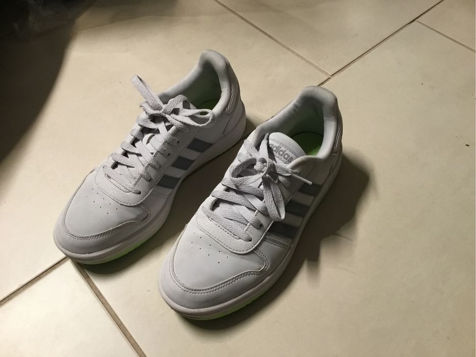 Buty sportowe ADIDAS biale rozm 40