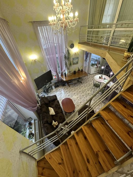 Продам Фасадный Дом на 10 Фонтана