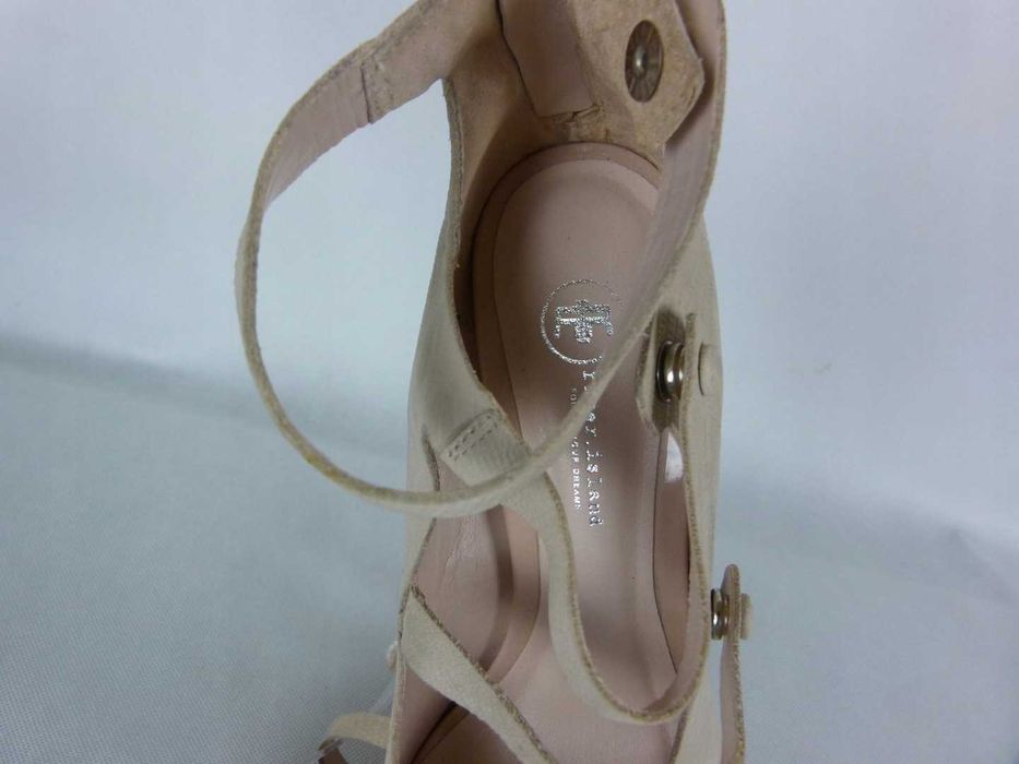 River Island skórzane sandały cream 6 / 39 25,5 cm