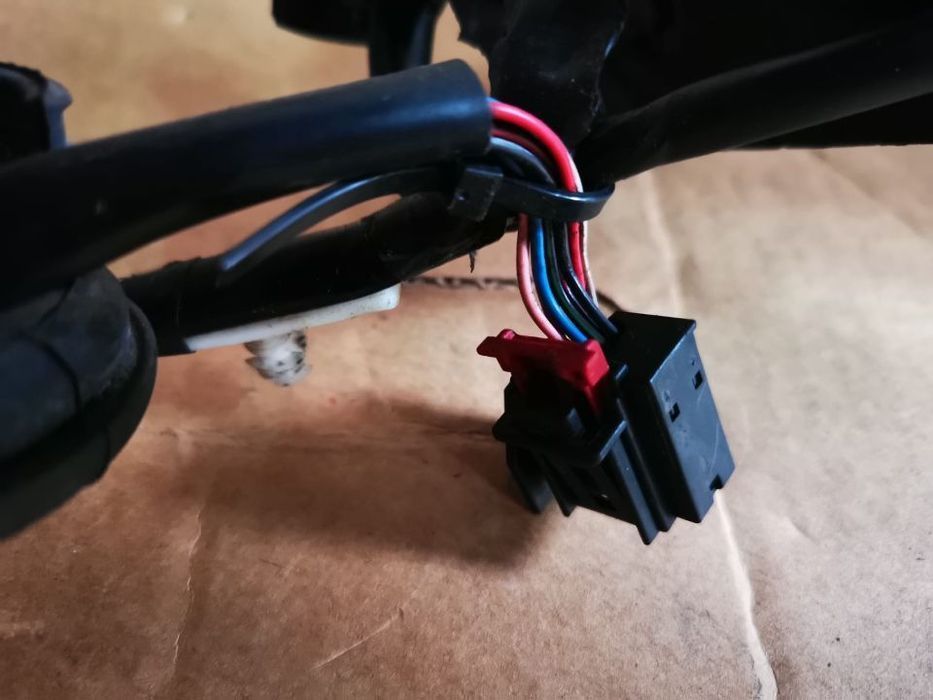 AUDI A3 8P RETROVISOR DTO ER070