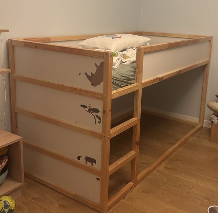 Łóżko ikea kura