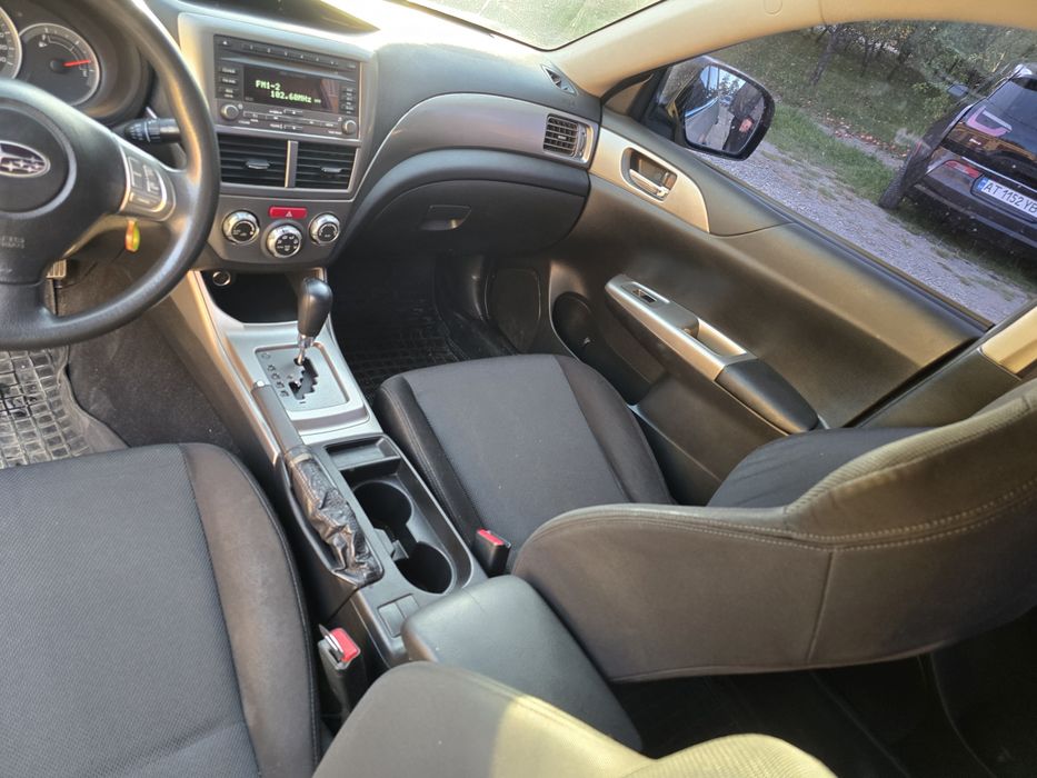 Subaru impreza 1.5. AWD. AKPP