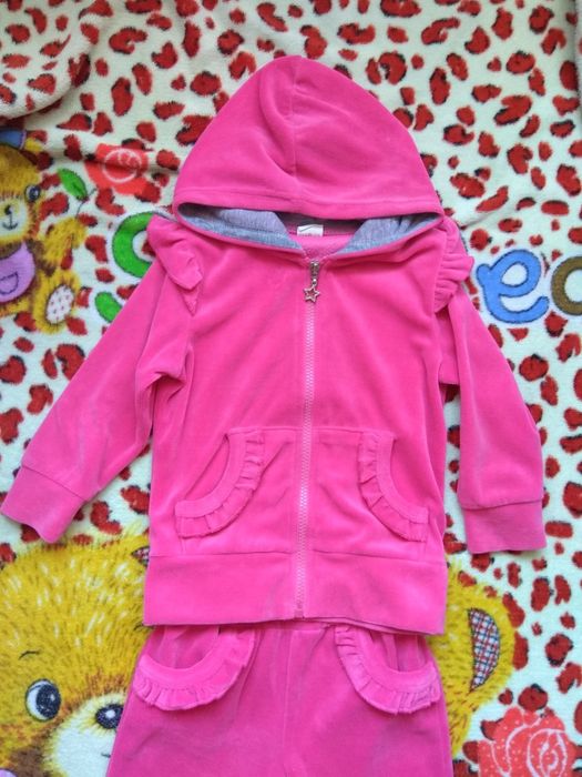 Спортивный костюм для девочки