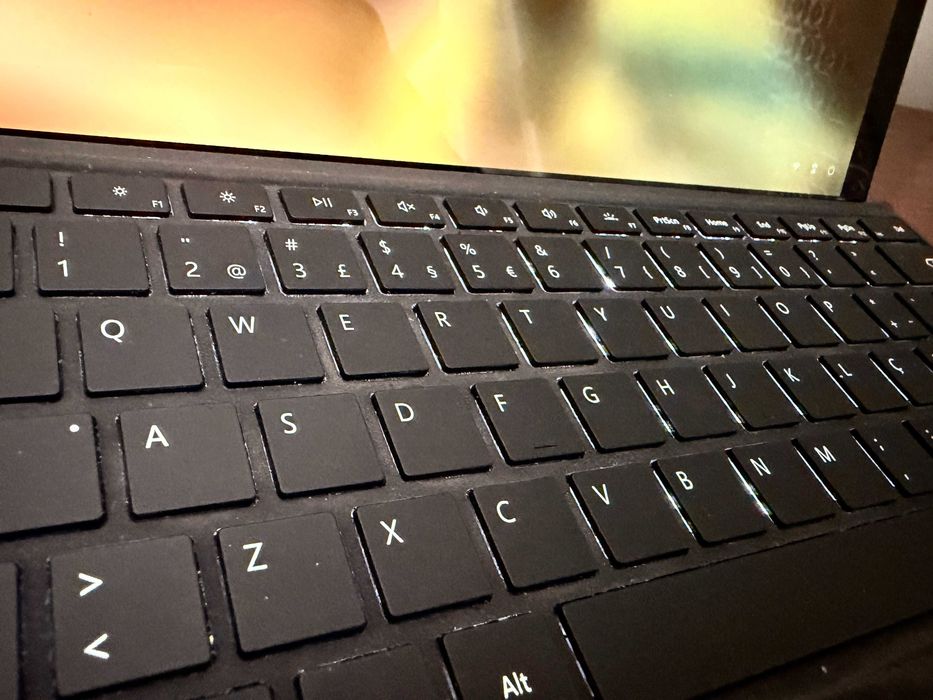 Microsoft Surface Pro 6|Ecran 12" Tactil|i5-8350u Quad Core|8Gb|256Gb|