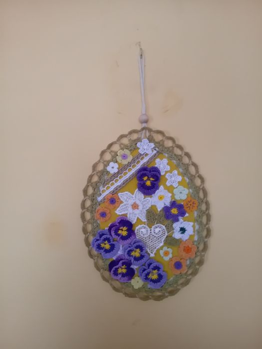 Duże jajko wielkanocne na szydełku  27 cm rękodzieło.