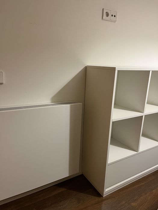 Armário de cubos e gavetas