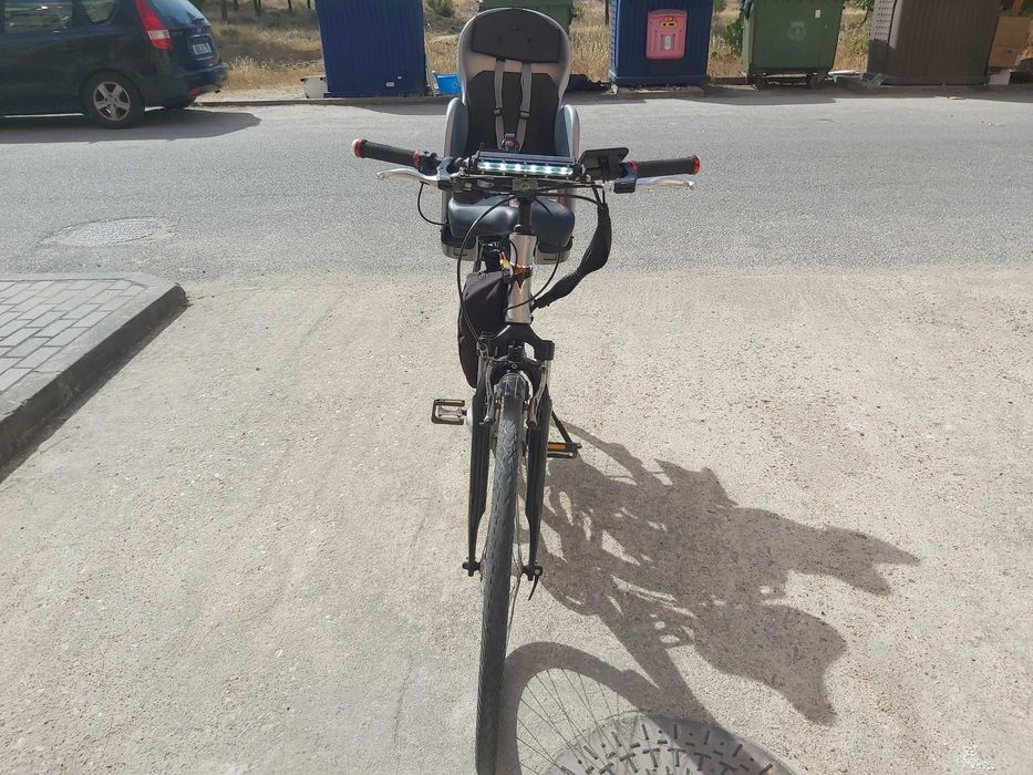 KTM eléctrica com bateria