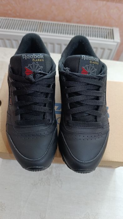 Кроссовки REEBOK Classic Women